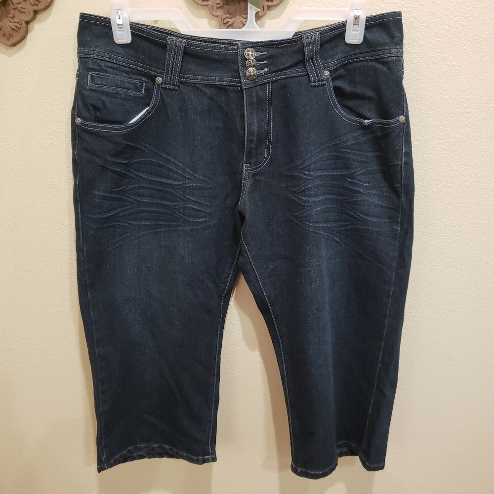 Denim capris